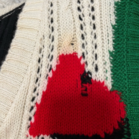 Rainbow vest - Picture 4 of 6